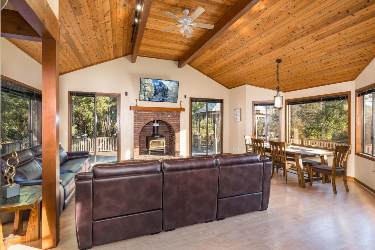 Casa Rio Yosemite -Waterfall Plus 9 Acres Oakhurst Exteriör bild