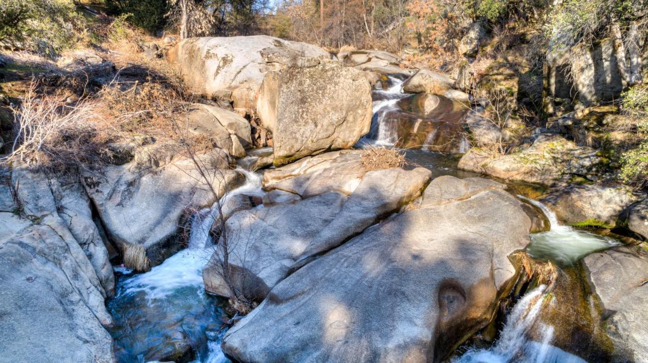 Casa Rio Yosemite -Waterfall Plus 9 Acres Oakhurst Exteriör bild